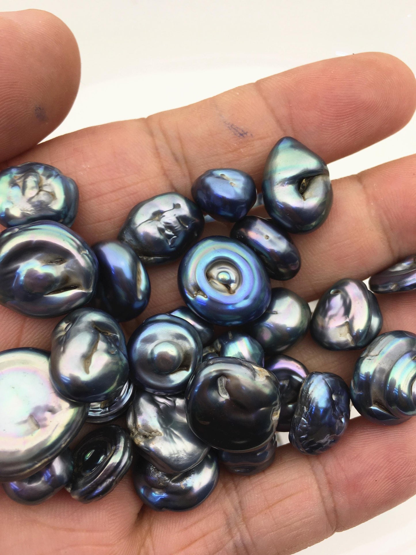 61pcs AA 11-16mm black blue green baroque freshwater pearls, no hole,ZS-T35