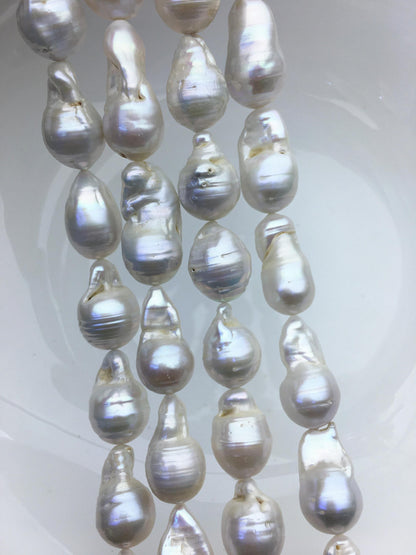 15.5'' AA 12-14mm white long flame ball pearl,FL15-2A-5-71
