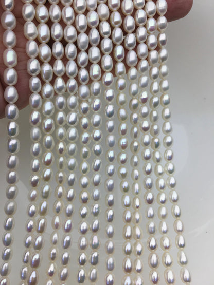 AAA 5-6mm*6-7.5mm white rice freshwater pearls,Freshwater Pearl oval Beads,LR5-3A-52