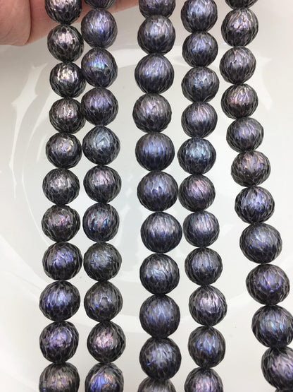 15.5'' AAA 11-13mm Black Round Carved Freshwater Pearl - Hand Carved - CAC-T24
