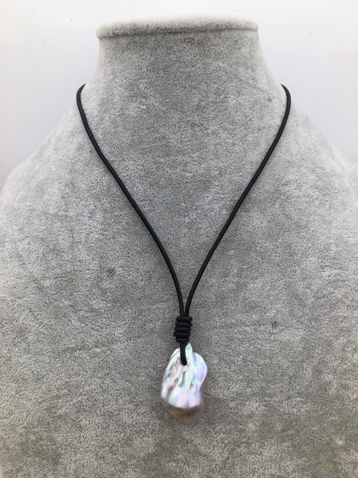 Big Gray Flameball pearl and leather necklace,Baroque Freshwater Pearl Drop Necklace,Flaming ball pearl necklace,wholesale,Le4-064