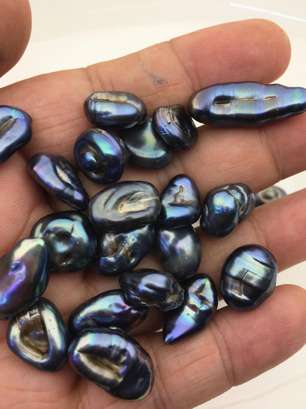 39pcs AA 10-12mm black blue green baroque freshwater pearls, no hole,ZS-T29