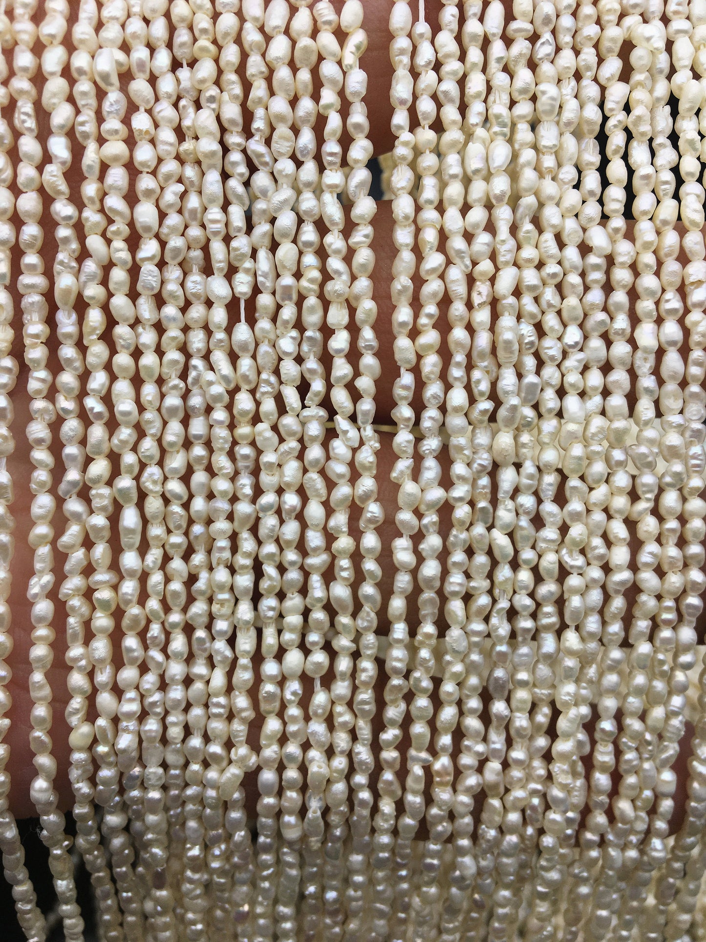 5 strands A+ 2-2.2mm*3.4-4.0mm very tiny white rice pearls,diy pearl,genuine pearl,Cultured pearl,diy pearl beads,LR2-2A-4