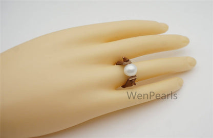 White Pearl and Leather Ring- fashion ring, Genuine freshwater pearl - Real leather - Select Leather Color - Le55-001