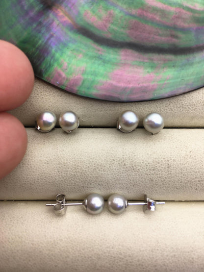 AA+ 5-6mm gray akoya round seawater pearl stud earrings,sterling silver metal,SE3-109-12
