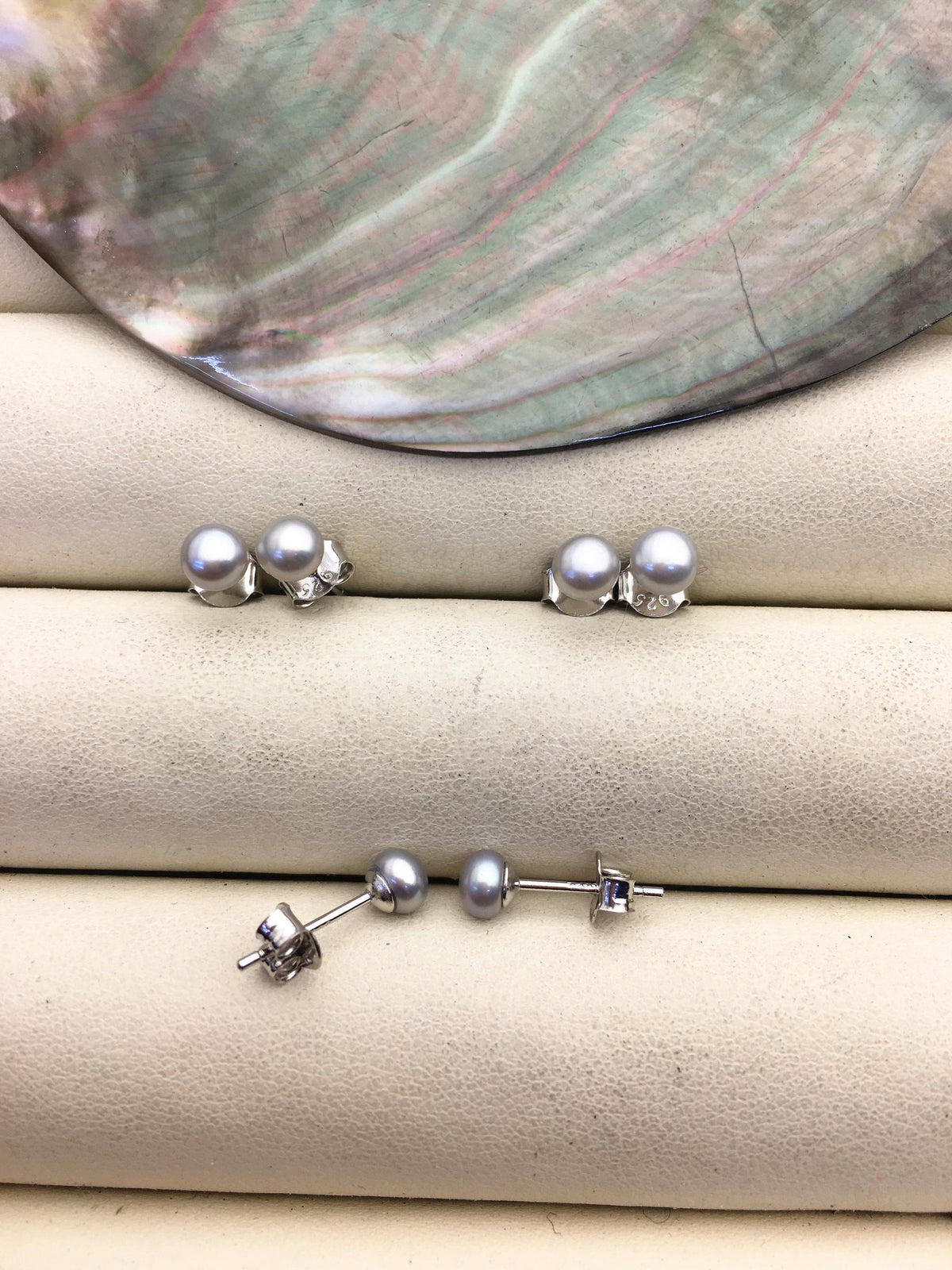 1 pair AAA 4-5mm tiny gray pearl stud earrings,Sterling Silver,SE1-010