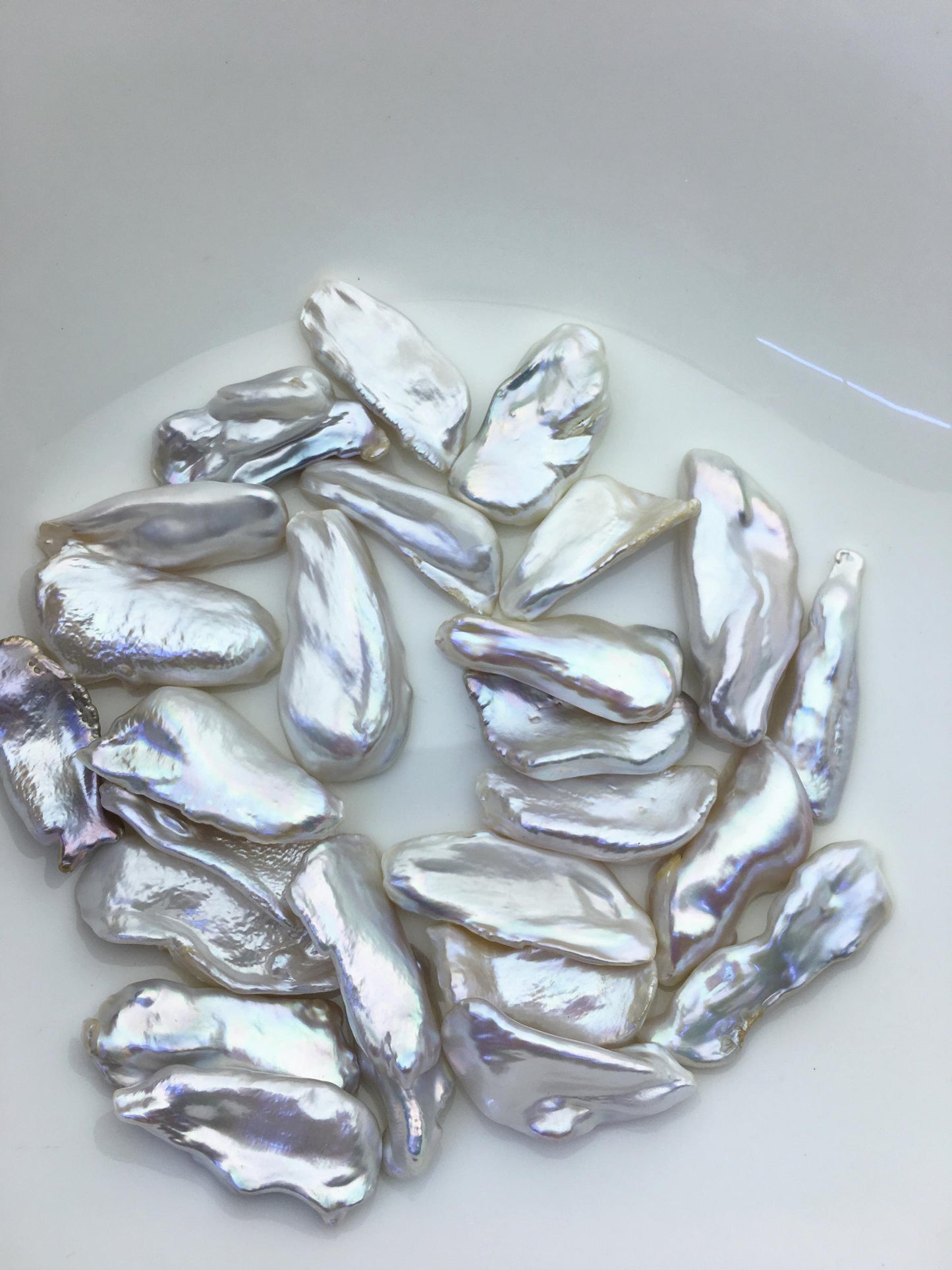 13pcs AAA 12-18mm white thick biwa keshi Freshwater Pearls, no hole,ZS-80-1-38